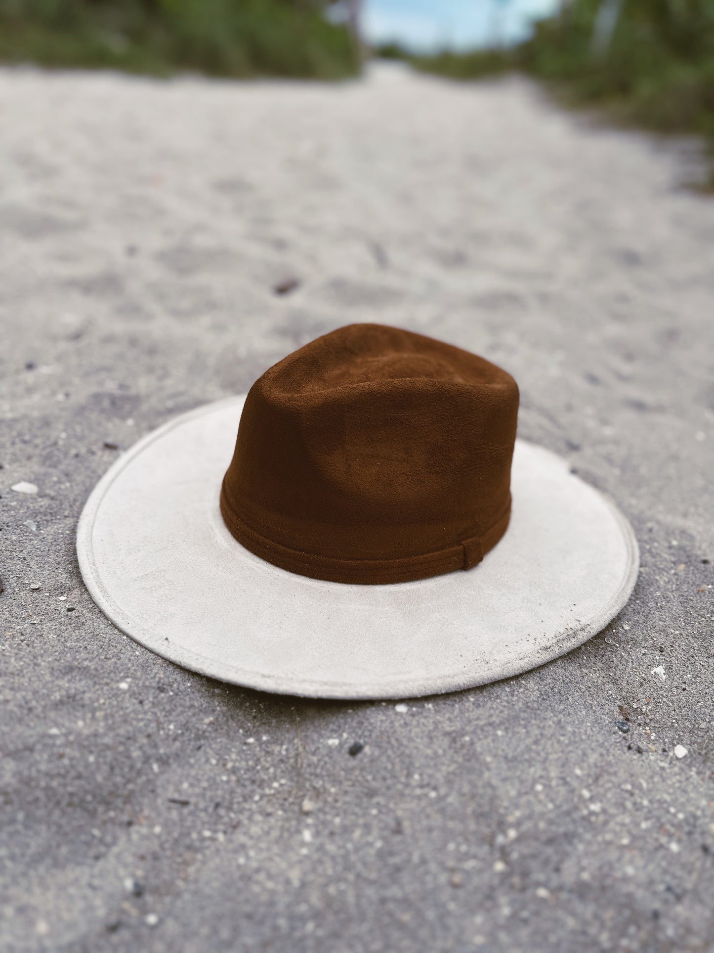 MOJAVE HAT - TAN/IVORY