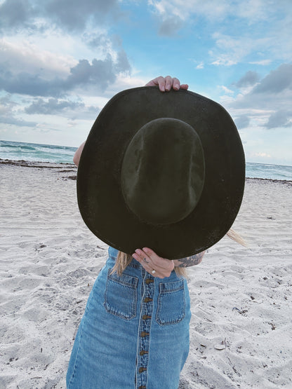 COWBOY HAT  - OLIVE GREEN