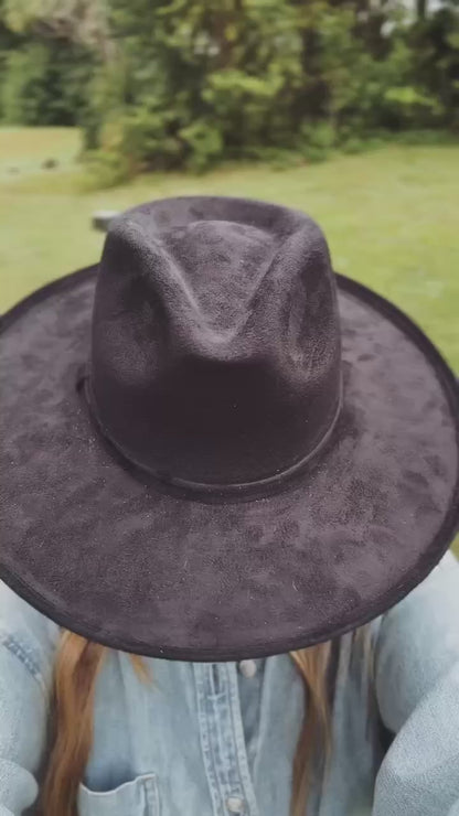 THE BARREL HAT - BLACK
